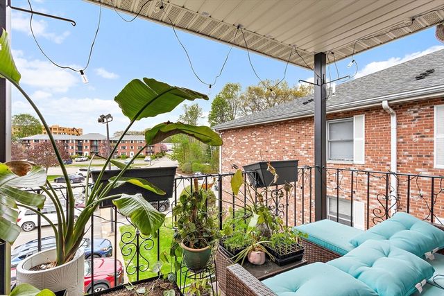 350 Neponset M, Canton, MA 02021