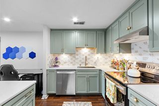 350 Neponset M, Canton, MA 02021
