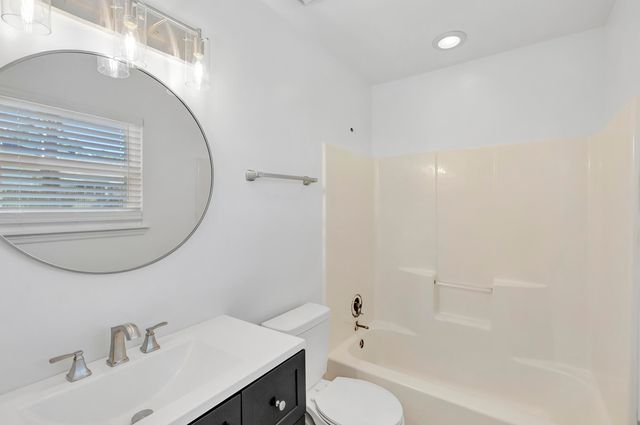 8557 S Waccamaw Court, North Charleston, SC 29406