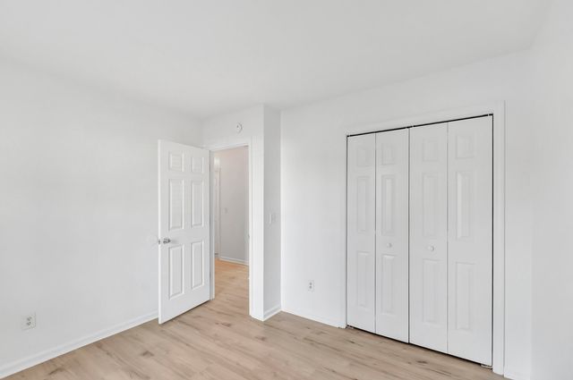 8557 S Waccamaw Court, North Charleston, SC 29406