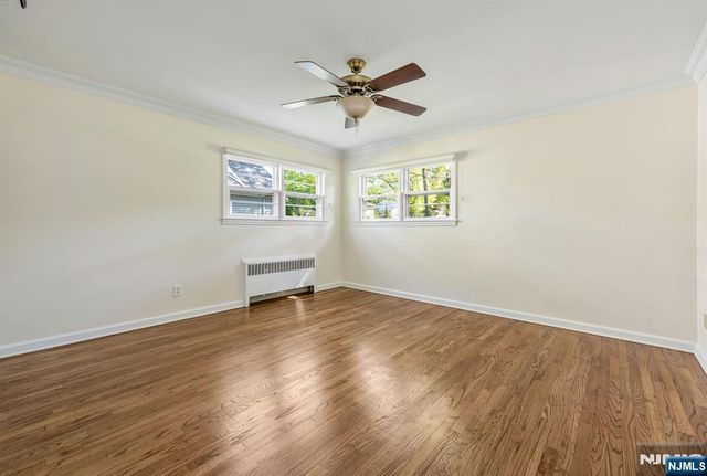 31 Stonefield Road, Glen Rock, NJ 07452