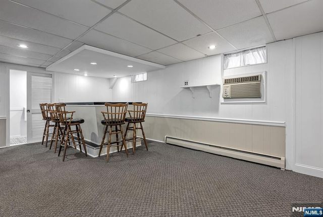 31 Stonefield Road, Glen Rock, NJ 07452