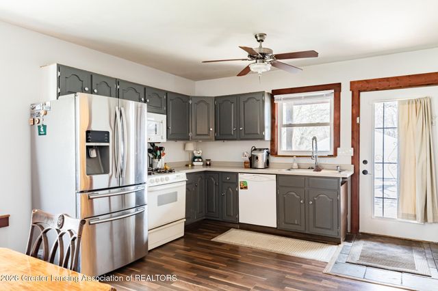 4461 Holt Road, Holt, MI 48842