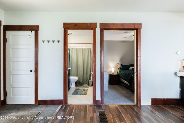 4461 Holt Road, Holt, MI 48842