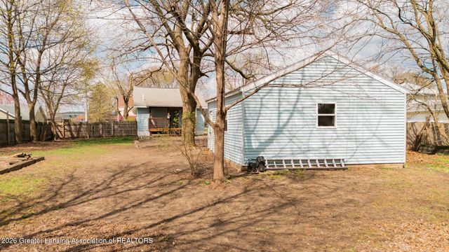 4461 Holt Road, Holt, MI 48842