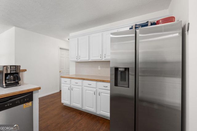 420 Ray Way, Jenkinsburg, GA 30234