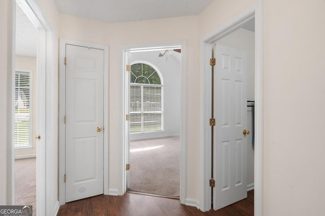 420 Ray Way, Jenkinsburg, GA 30234