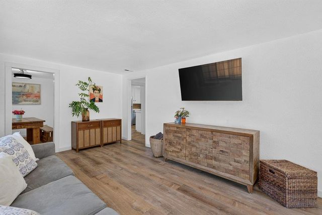 5177 Freedom Boulevard, Aptos, CA 95003