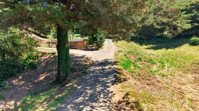 5177 Freedom Boulevard, Aptos, CA 95003