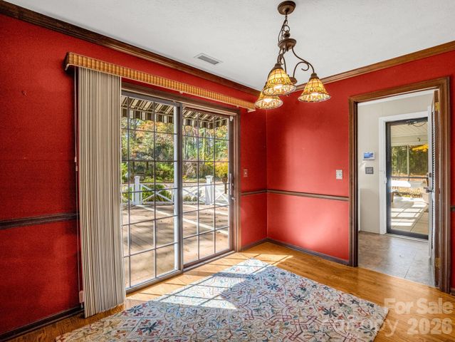 1867 Fruitland Road, Hendersonville, NC 28792