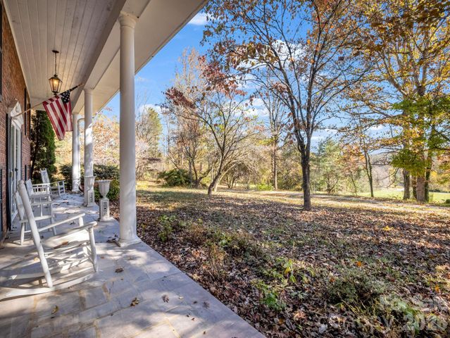 1867 Fruitland Road, Hendersonville, NC 28792