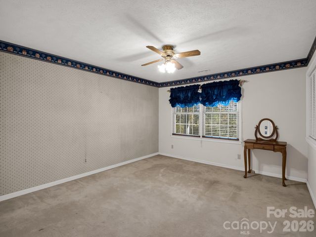 1867 Fruitland Road, Hendersonville, NC 28792