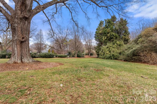 8745 Fox Chase Lane, Charlotte, NC 28269