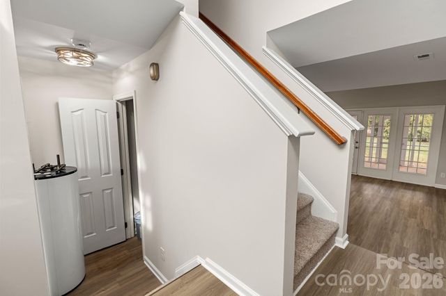 8745 Fox Chase Lane, Charlotte, NC 28269