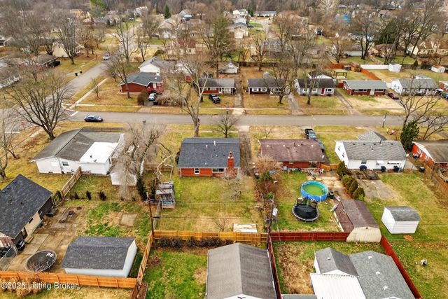 3417 Ethelwood Dr, Jeffersontown, KY 40299