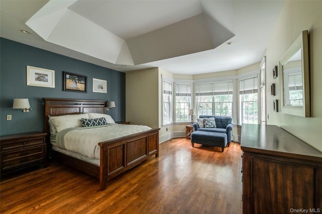 6 Stanford Court, Rhinebeck, NY 12572