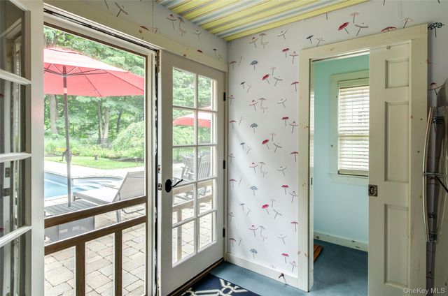 6 Stanford Court, Rhinebeck, NY 12572