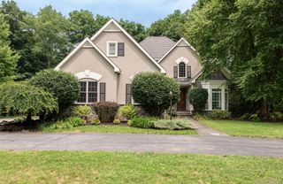 6 Stanford Court, Rhinebeck, NY 12572
