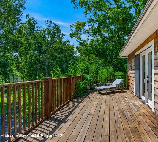 325 Morgan Hill Road, Hurley, NY 12443