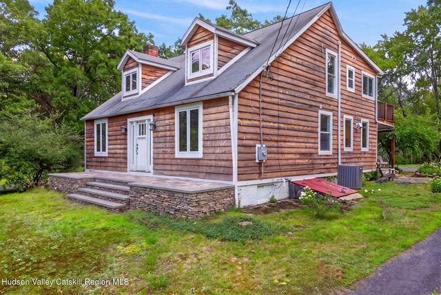 325 Morgan Hill Road, Hurley, NY 12443