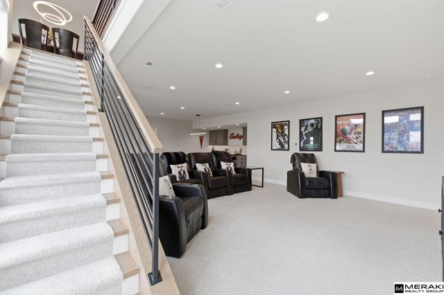 9859 S 98th Circle, Papillion, NE 68048