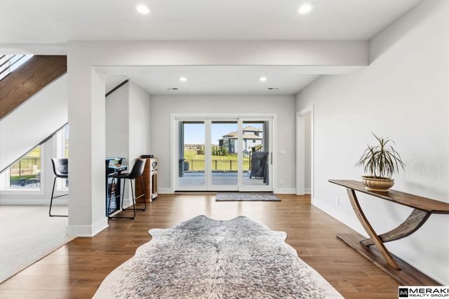 9859 S 98th Circle, Papillion, NE 68048