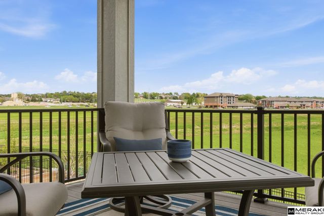 9859 S 98th Circle, Papillion, NE 68048