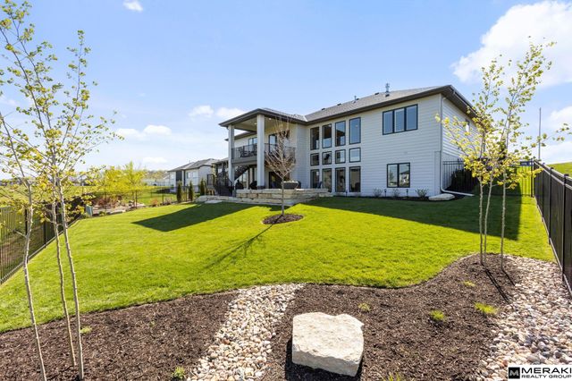 9859 S 98th Circle, Papillion, NE 68048