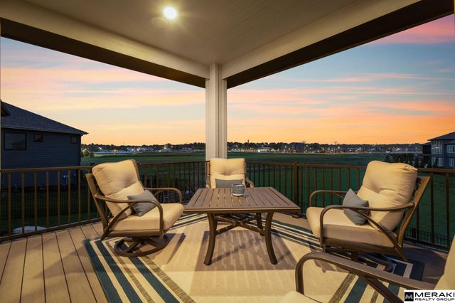 9859 S 98th Circle, Papillion, NE 68048