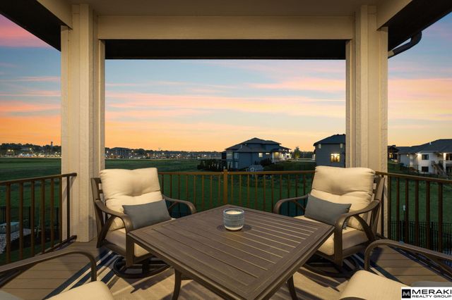 9859 S 98th Circle, Papillion, NE 68048