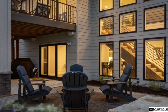 9859 S 98th Circle, Papillion, NE 68048