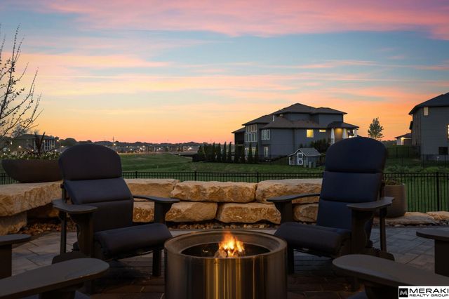 9859 S 98th Circle, Papillion, NE 68048