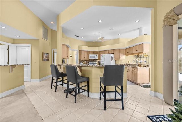 35 GREENHAVEN TRAIL, Oldsmar, FL 34677