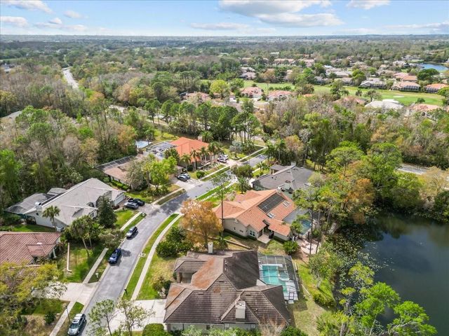 35 GREENHAVEN TRAIL, Oldsmar, FL 34677