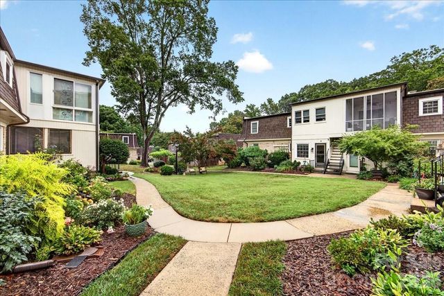 1700 Roxborough Road A, Charlotte, NC 28211