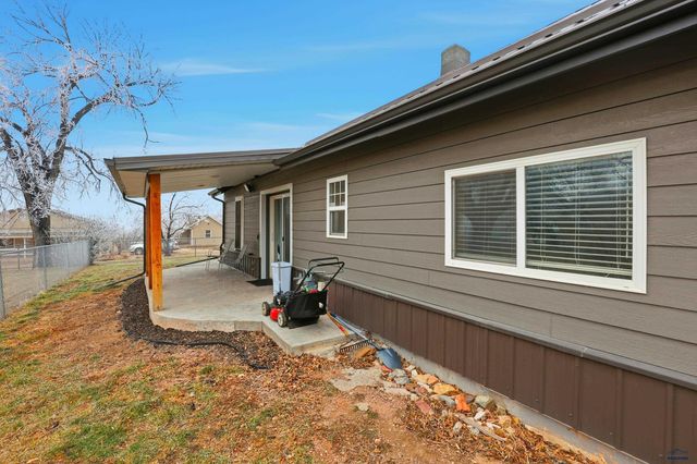 814 N 7TH, Rapid City, SD 57701