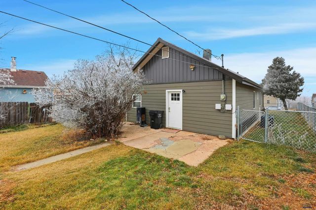 814 N 7TH, Rapid City, SD 57701