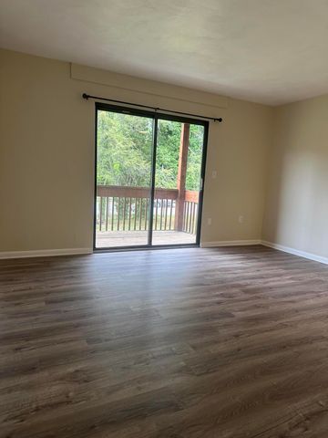 2840 Colonial Ave SW Apt A10, Roanoke, VA 24015