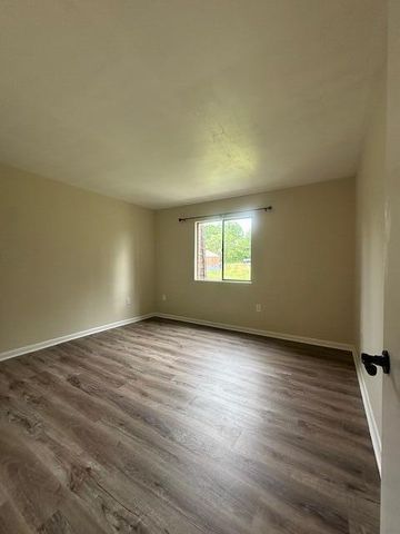 2840 Colonial Ave SW Apt A10, Roanoke, VA 24015