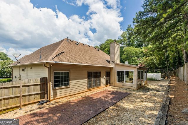 3030 Northcliff Drive, Suwanee, GA 30024