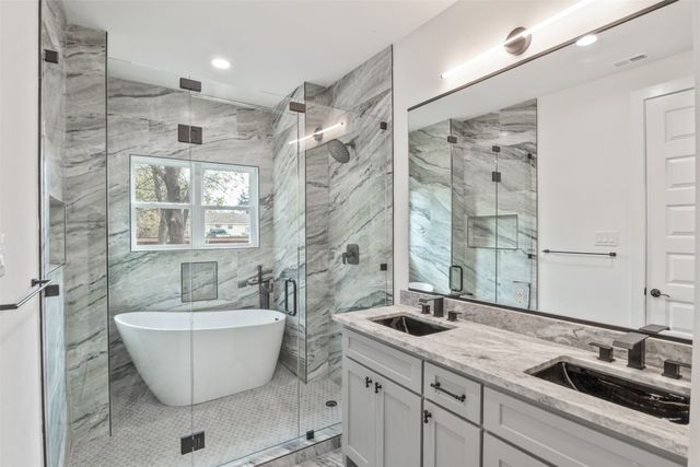 2626 Burger Avenue, Dallas, TX 75215