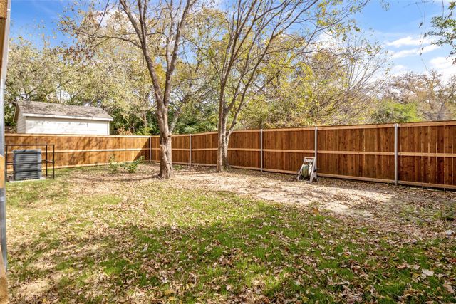 2626 Burger Avenue, Dallas, TX 75215