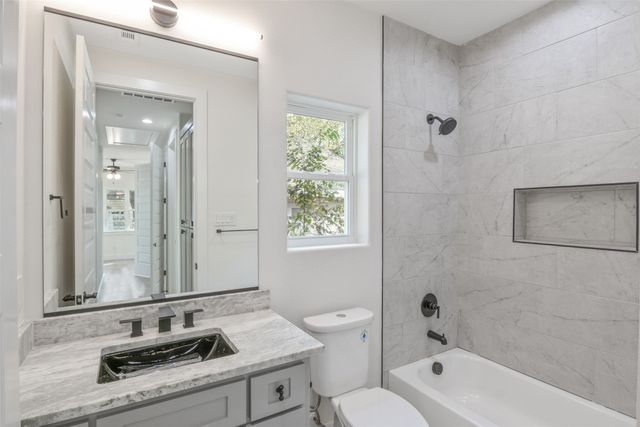 2626 Burger Avenue, Dallas, TX 75215