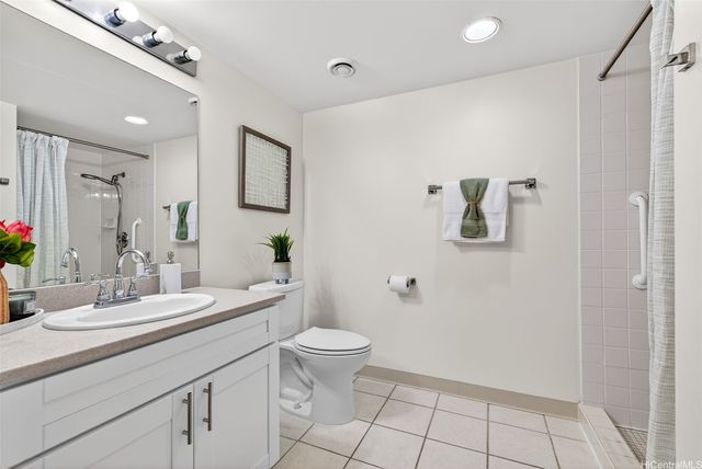 1314 Kalakaua Avenue 911, Honolulu, HI 96826