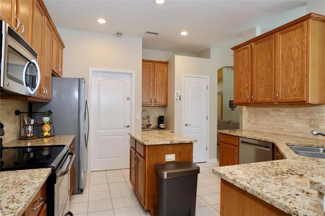 7902 GLEN CREST WAY, Orlando, FL 32836