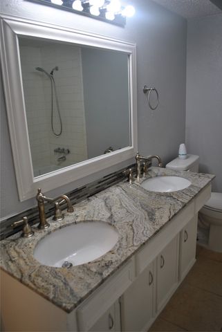 1902 ASPEN Drive, Lewisville, TX 75077