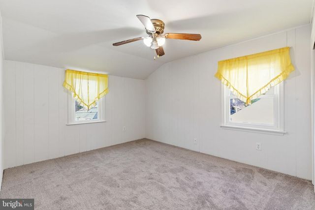 1009 MULBERRY ST, Brookhaven, PA 19015