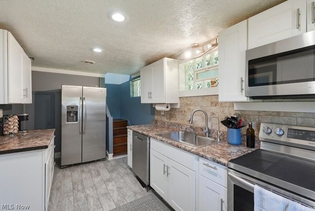4185 Lake Vista Road, Akron, OH 44319