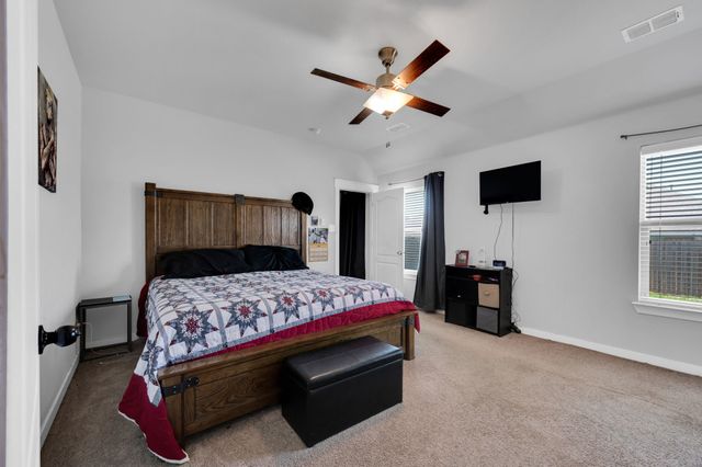 2609 Centurion Road, Glenn Heights, TX 75154