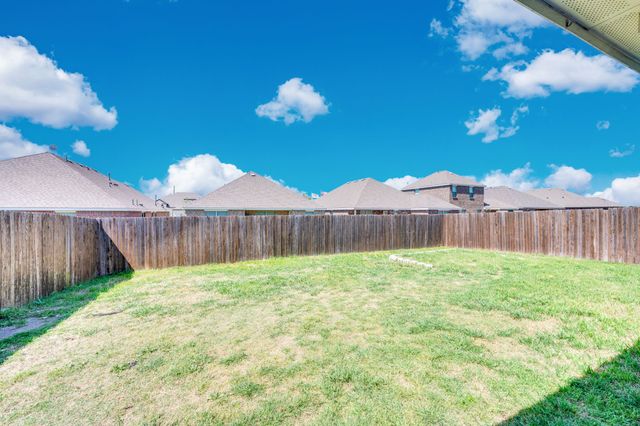 2609 Centurion Road, Glenn Heights, TX 75154